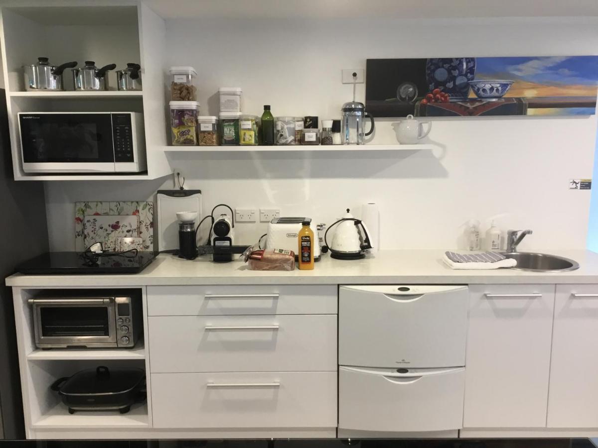 Sunny Glen Cottage Waikanae Extérieur photo